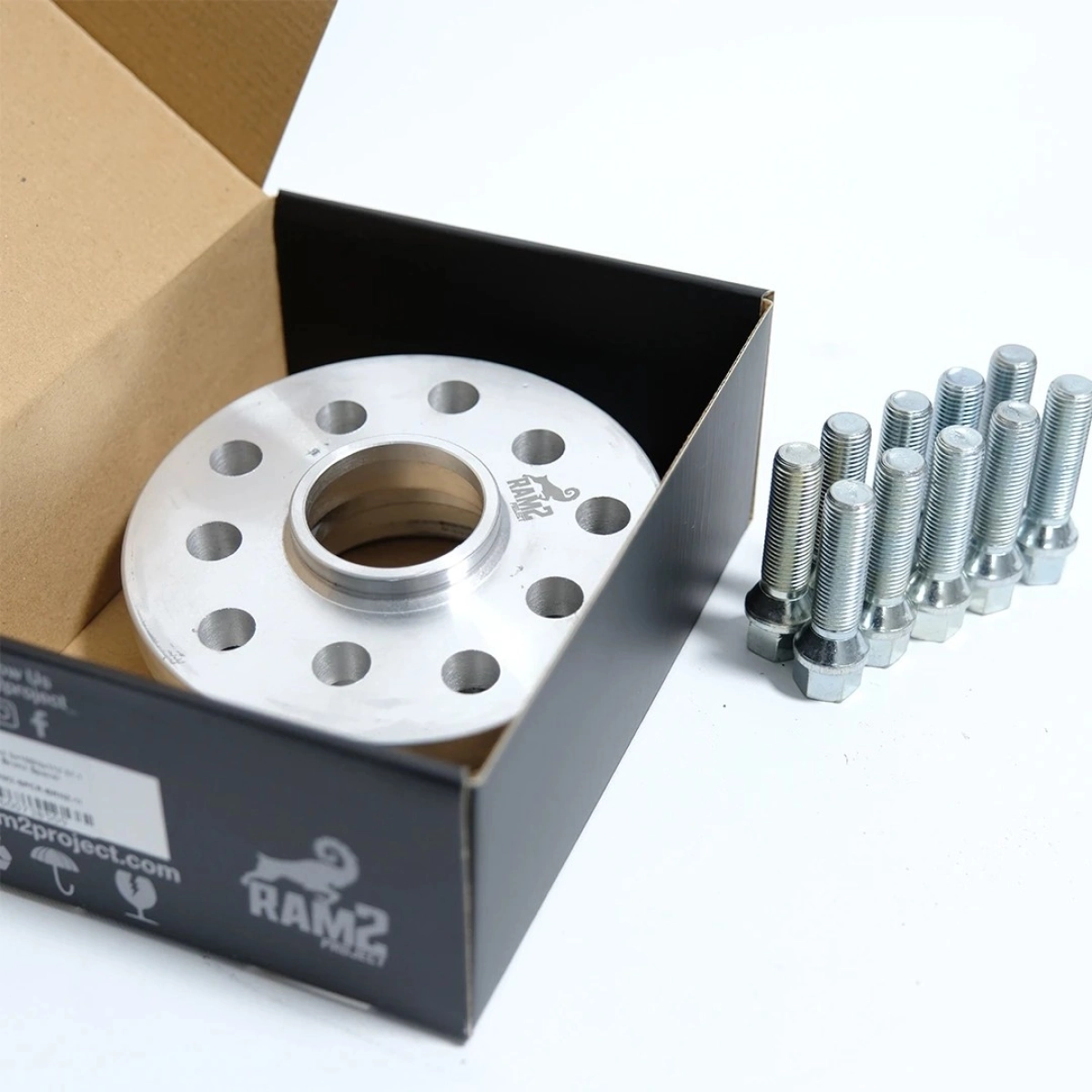 Ram2 Spacer 5x108-110 65,1 15mm Silver