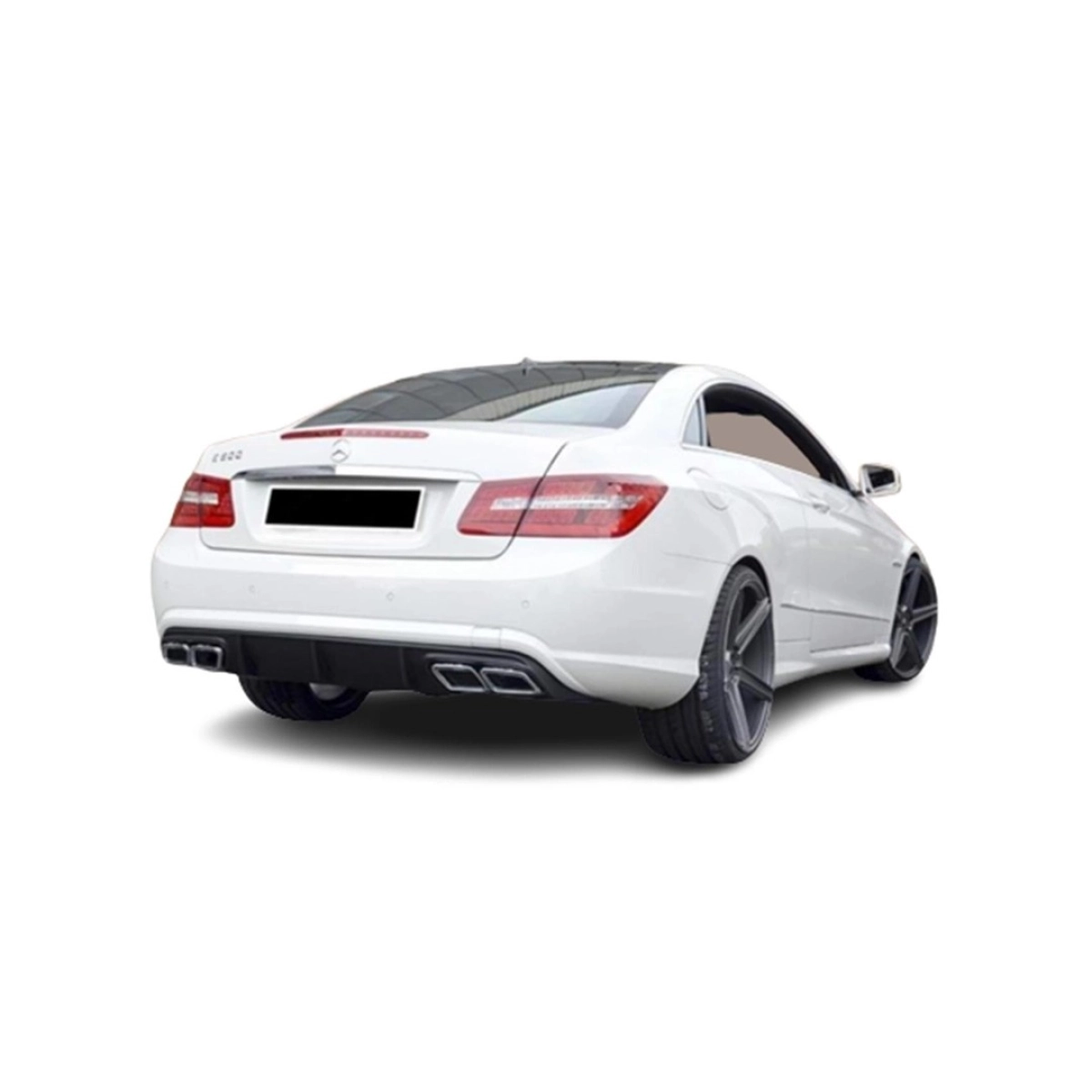 Mercedes W207 Plastik Difüzör ve Egzoz Seti