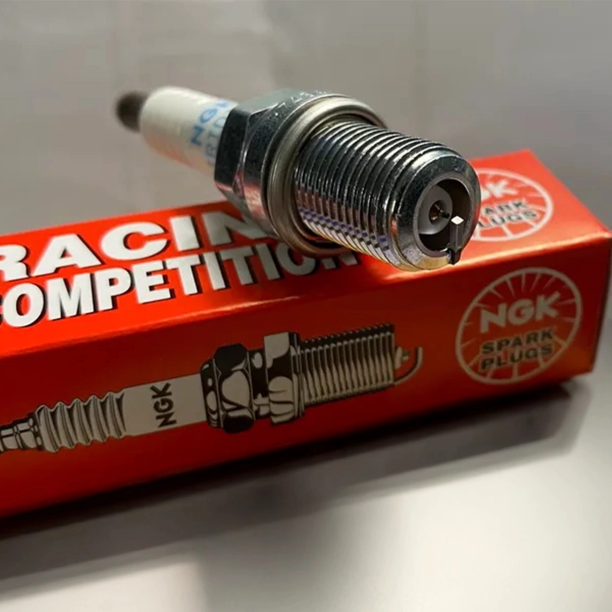 NGK R7434-9 (4658) Racing İridyum Buji 1 Adet – RS3-Evo 7-8,Supra 2JZ-Bmw M50-Impreza WRX STI-Clio RS