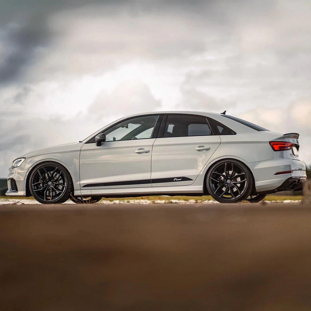 RacingLine Audi S3 8V Spor Yay - 20 mm