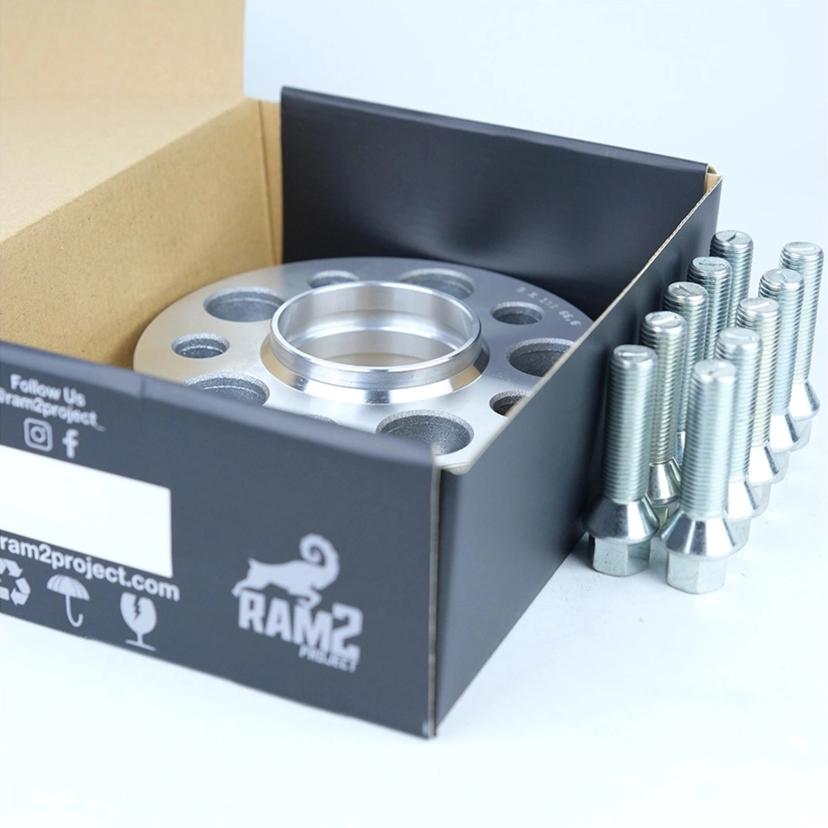 Ram2 Spacer 5x112 66,6 15mm Silver